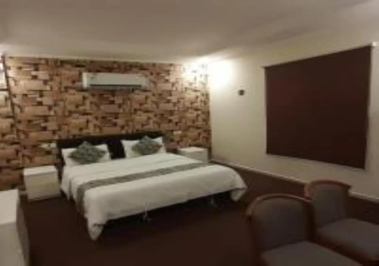 النباريس الذهبية Al Nabarees Al Zahabya Aparthotel Jeddah