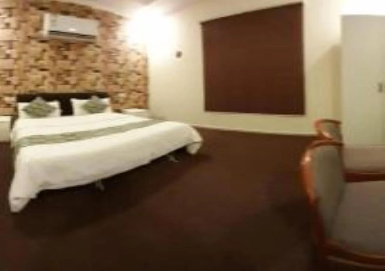 النباريس الذهبية Al Nabarees Al Zahabya Aparthotel Jeddah Saudi Arabia